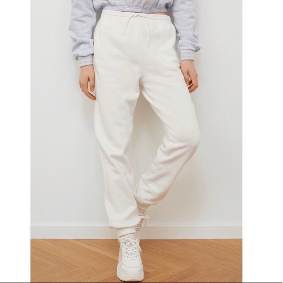 Divided Pants - NWT cream high waist joggers